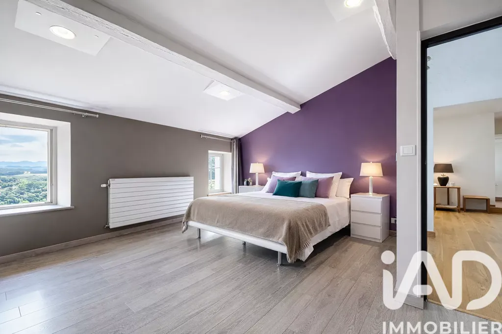 Magamistoad - 18th Century Estate with Panoramic Views in Aude