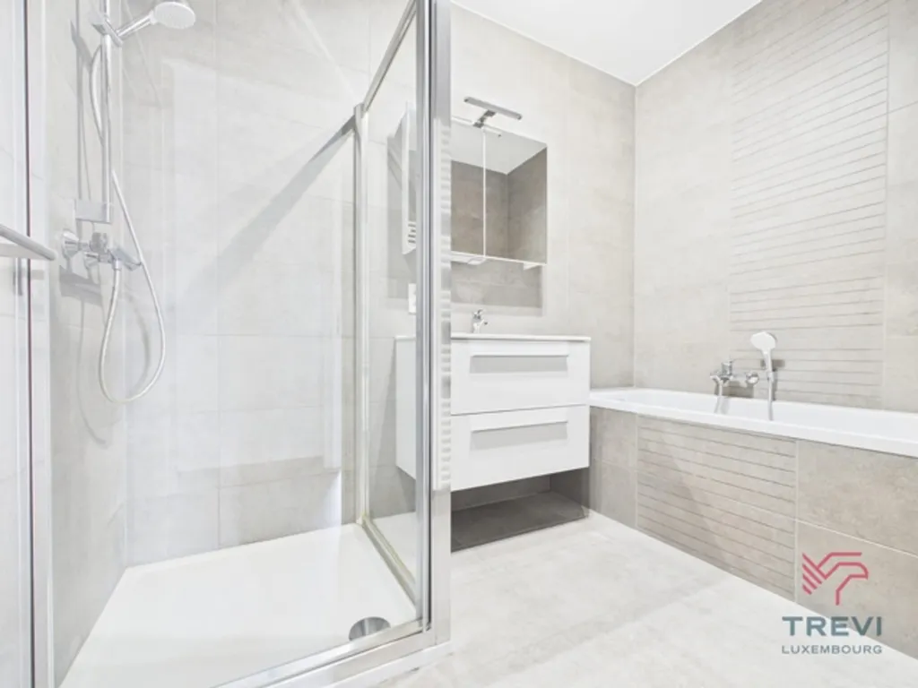 Salles de bain - Appartement 2 Chambres avec Terrasse à Arlon