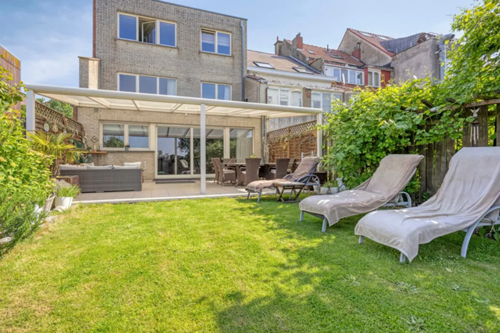 Giardino - Duplex with Garden and Garage in Central Location