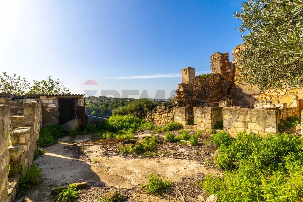 Jardin - Buildable Land with Panoramic View in Monte Furru, Sassari