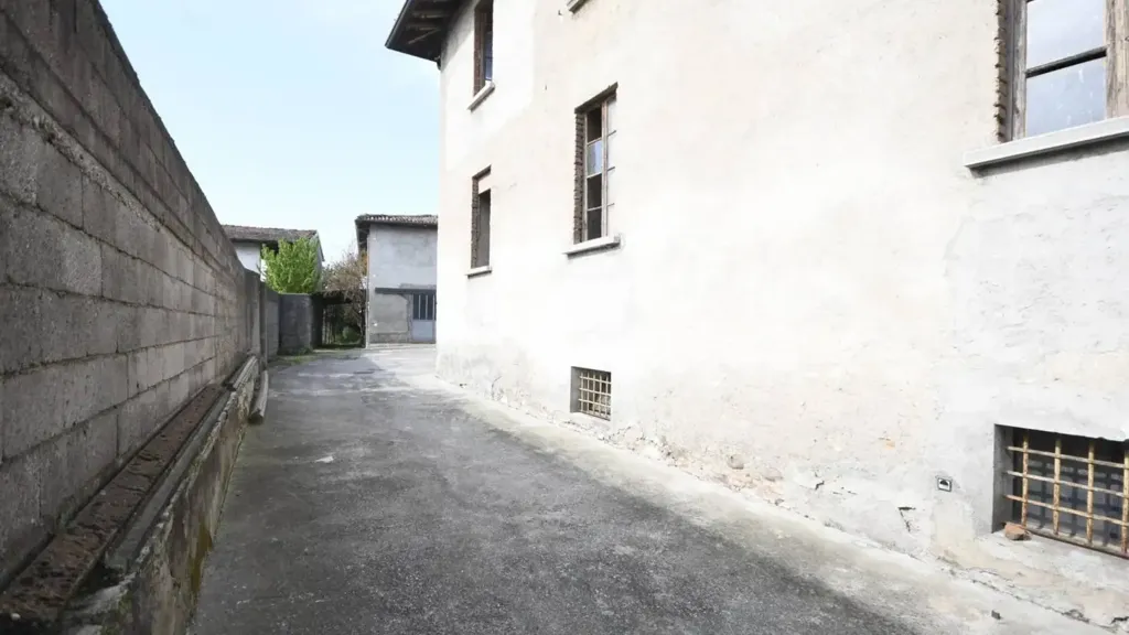 Jardin - Rustic Property with Garden in Cazzago San Martino