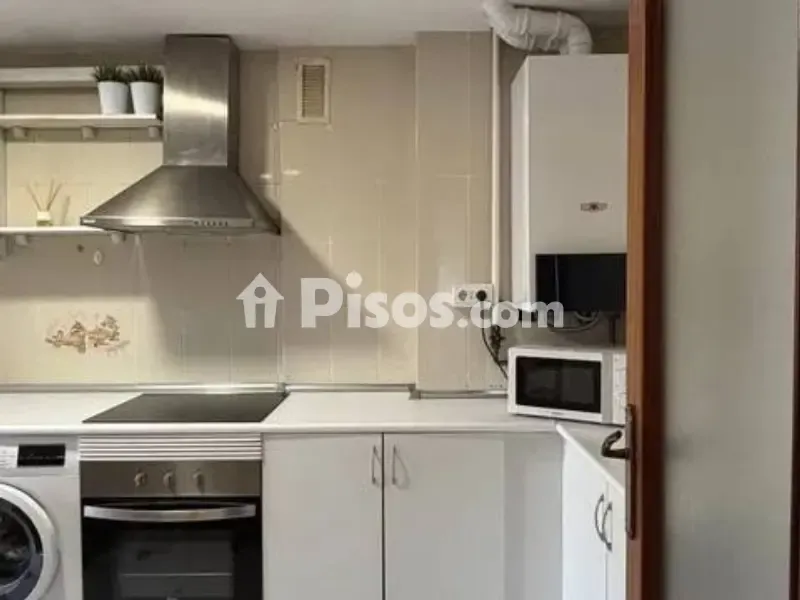 Cuisine - Bright Apartment with Balcony in Logroño