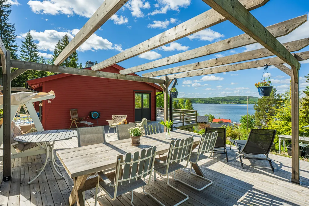 Terrasse - Seaside Villa with Garden on Dekarsön