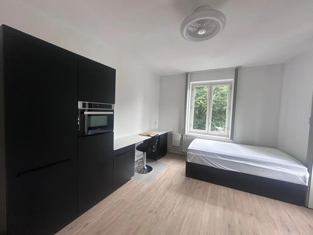 Bedrooms - Studio Flat with Shared Facilities in Maastricht