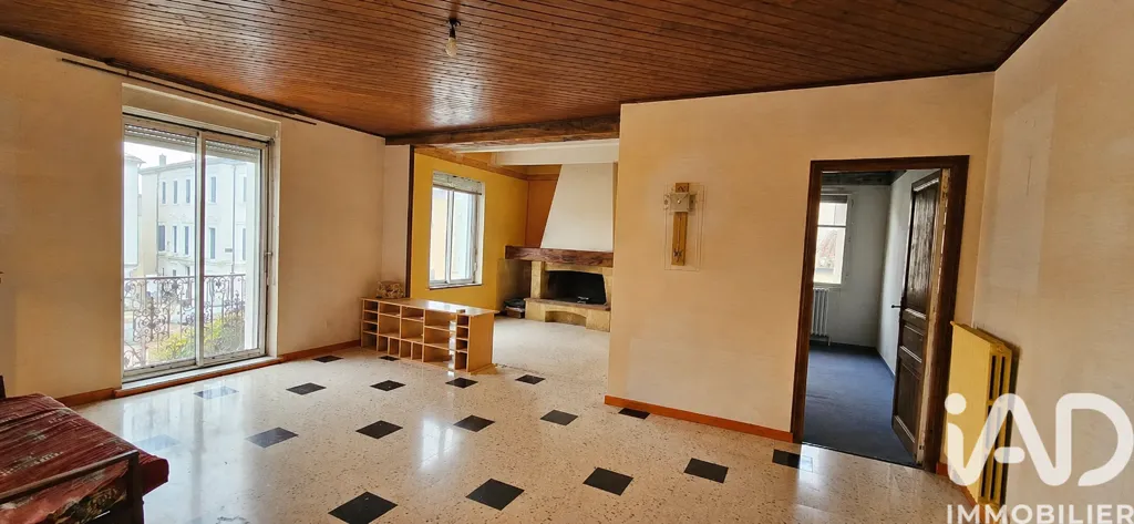 Séjour - Maison de Ville avec Cour Arborée à Saint-André-de-Sangonis