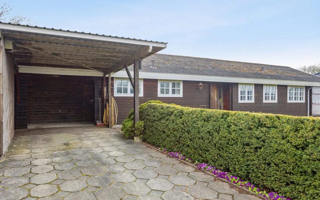 4-room house in Øster Assels