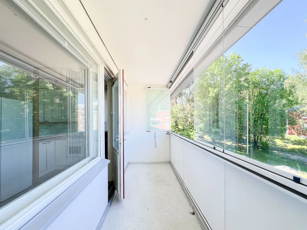 Rõdu - Efficient 2-Bedroom Apartment in Leppävaara