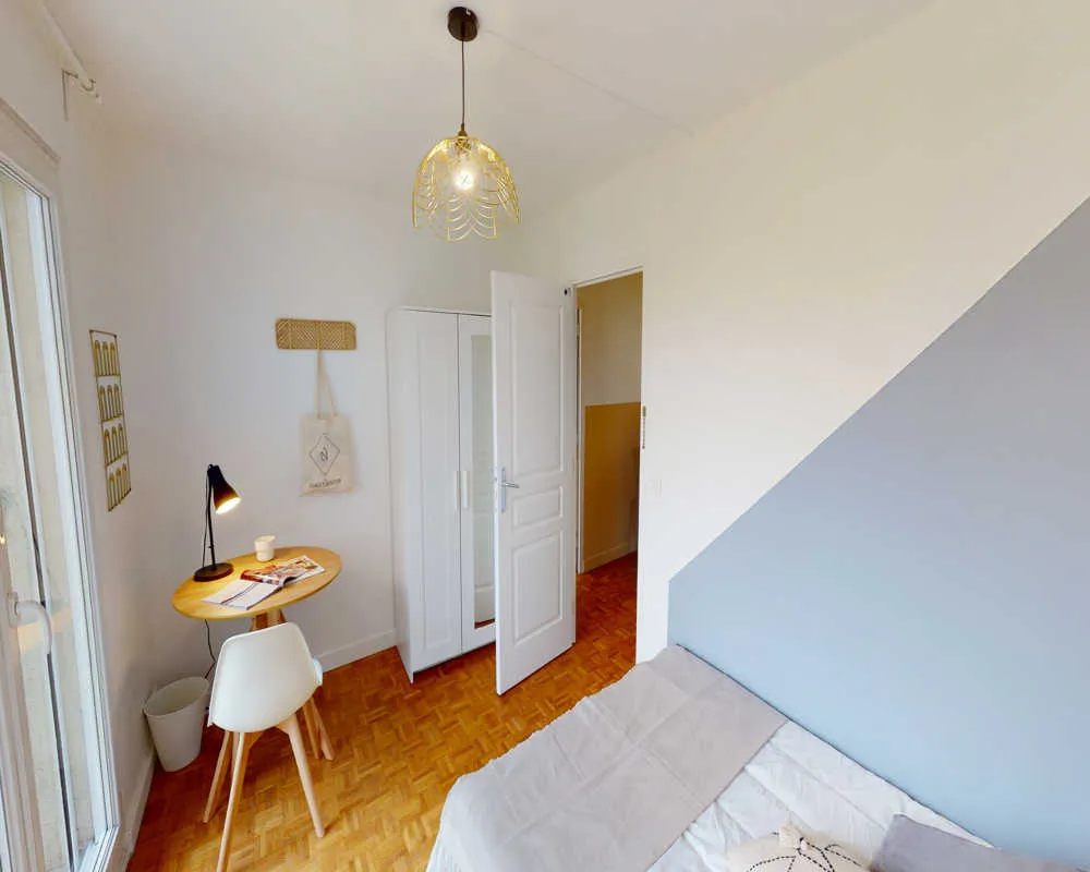Appartement 5 pièces à Paris