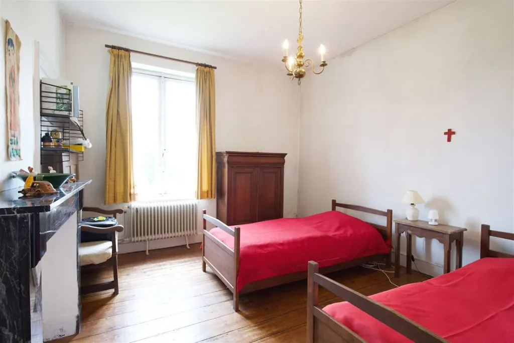 Magamistoad - Historic Manor with Development Potential in Jodoigne