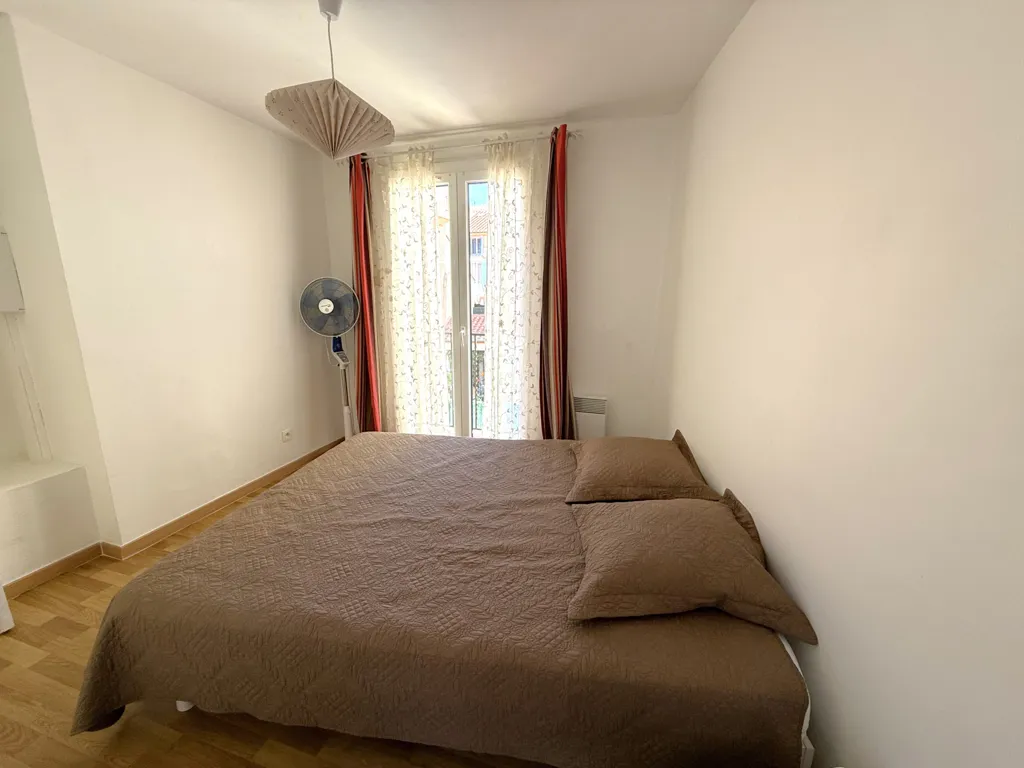 Chambres - Appartement 4 Pièces avec Terrasse à Collioure