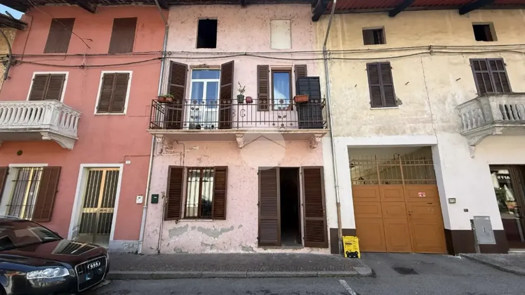 Extérieur - Semi-detached House with Balcony in Albiano d'Ivrea