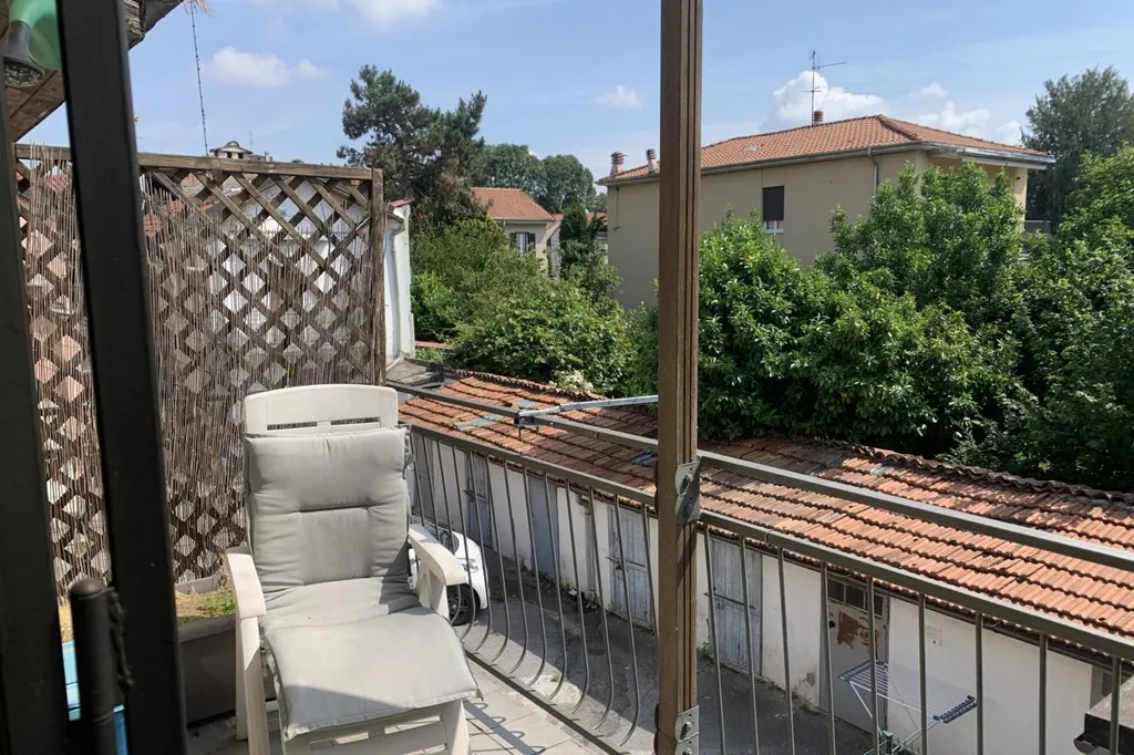 Balcony - Duplex Apartment with Balcony in Monza