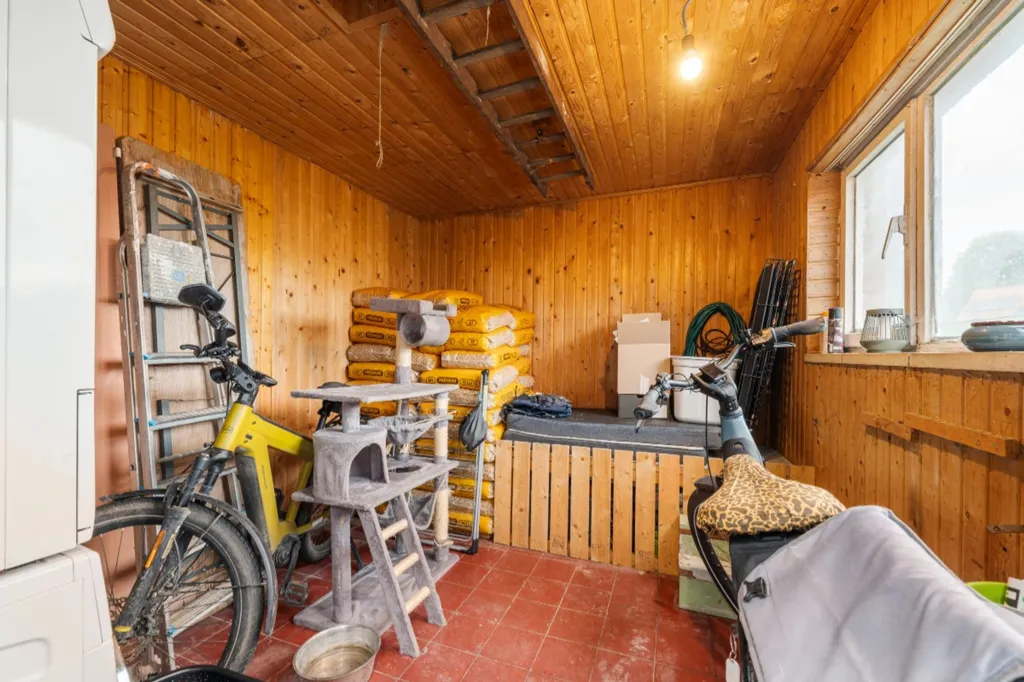 Pesuköök - Move-in Ready Home near Main Roads in Dendermonde