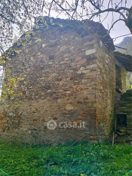 Esterno - Rustic Farmhouse with Mountain View in Perloz