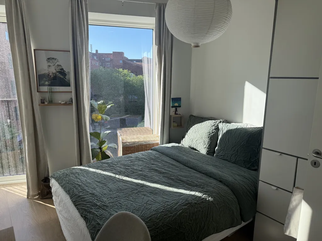 Magamistoad - 4-Bed Apartment with Park View in Aros Åpark