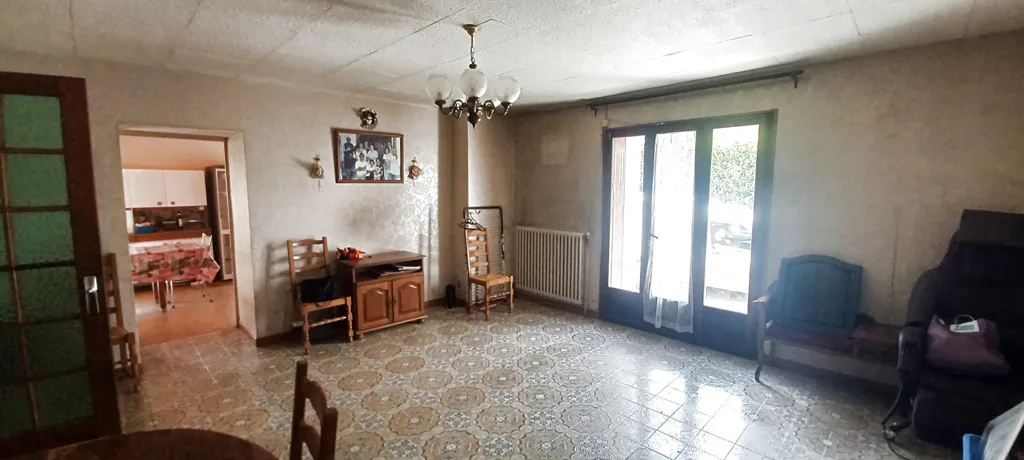 Salle à manger - Maison de Village à Rénover avec Sous-Sol à Claix