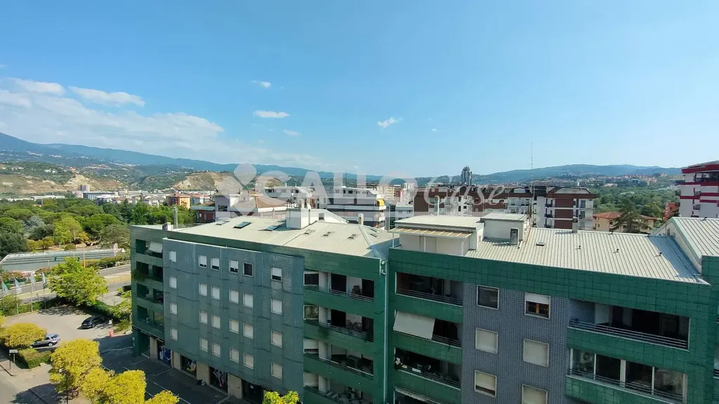 Rõdu - Panoramic Apartment with Dual Access in Rende