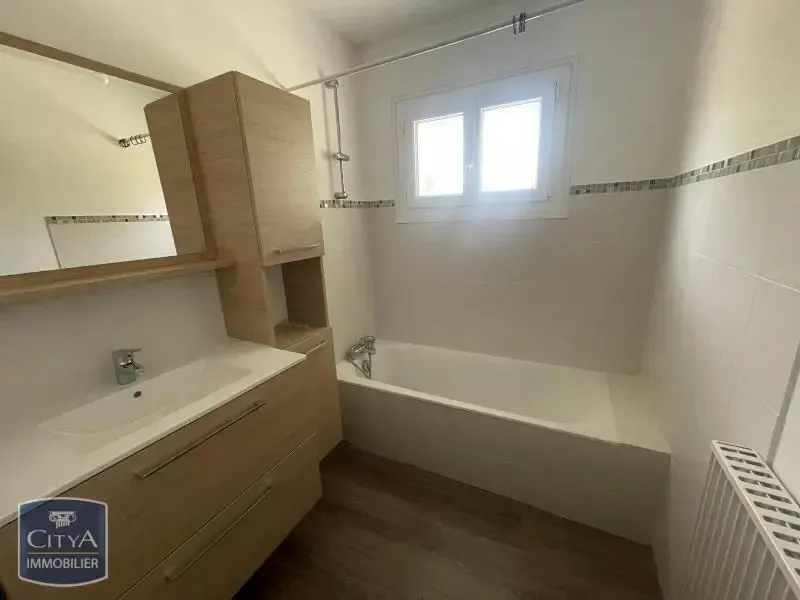 Vannitoad - 4-Piece House with Garden in Fontaine-le-Comte