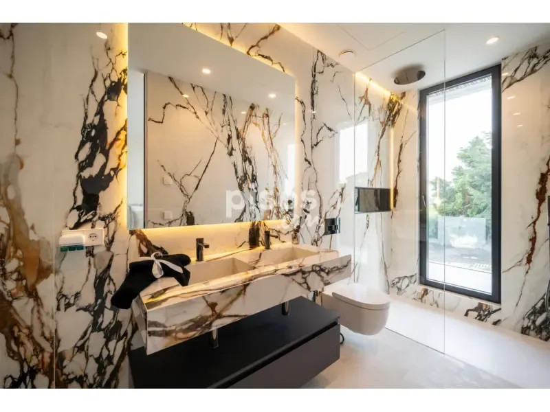 Vannitoad - Luxury Villa with Pool in Estepona