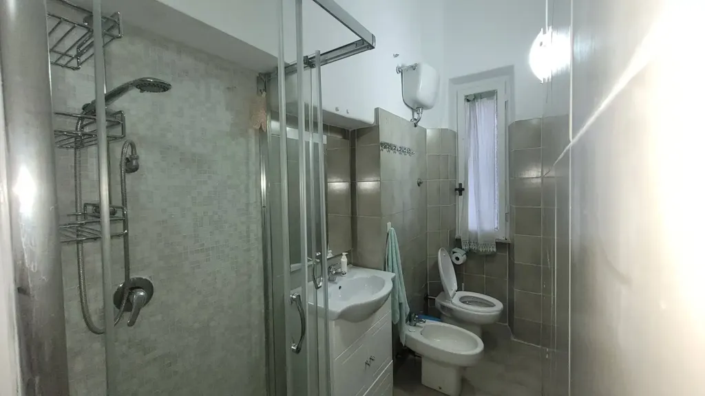 Vannitoad - Rented Apartment with Balcony in Rome