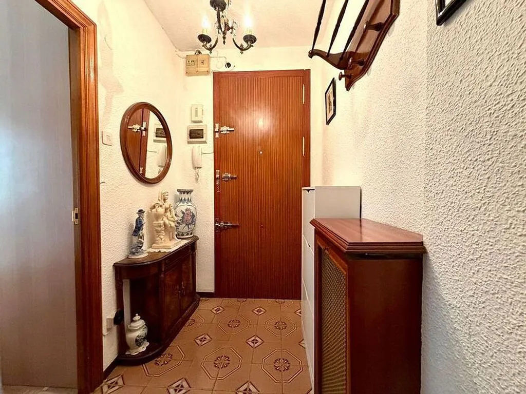 hallway_entrance