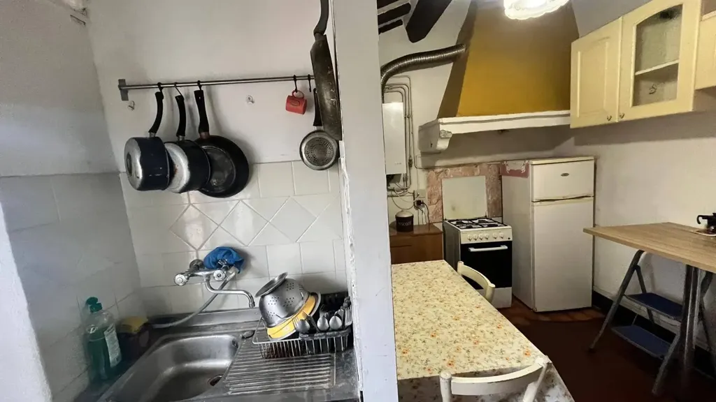 Cuisine - Student Room in Apartment, Pisa
