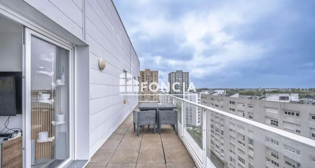 Balcon - Appartement T4 avec Grand Balcon-Terrasse à Malakoff