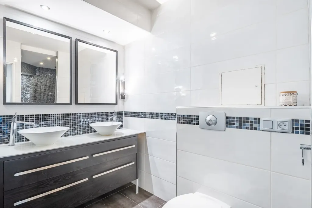 Salles de bain - Duplex avec Vue sur la Seine à Levallois-Perret