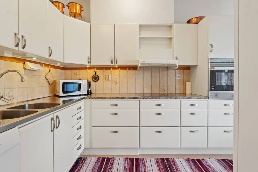 Cuisine - Senior-Exclusive Flat with Balcony in Sörberge