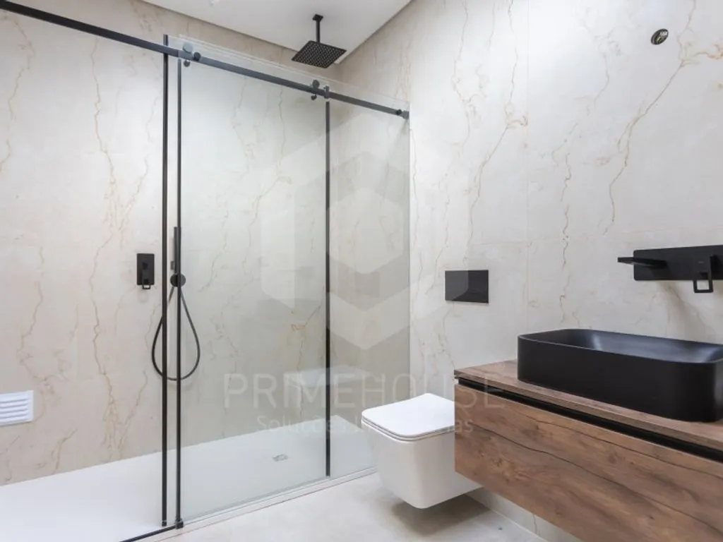 Vannitoad - Luxury Flat with Open Space in Barreiro