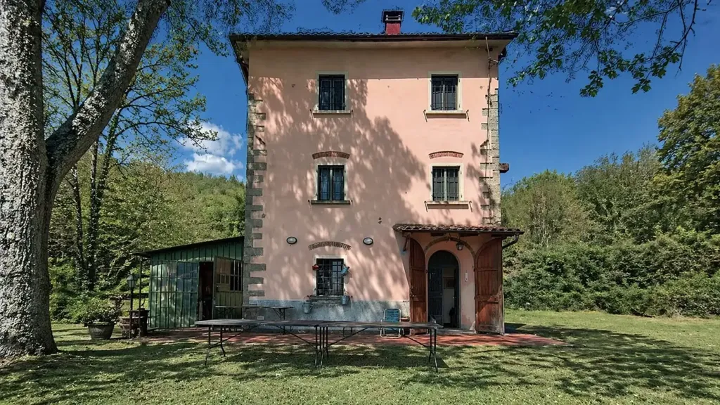 facade
