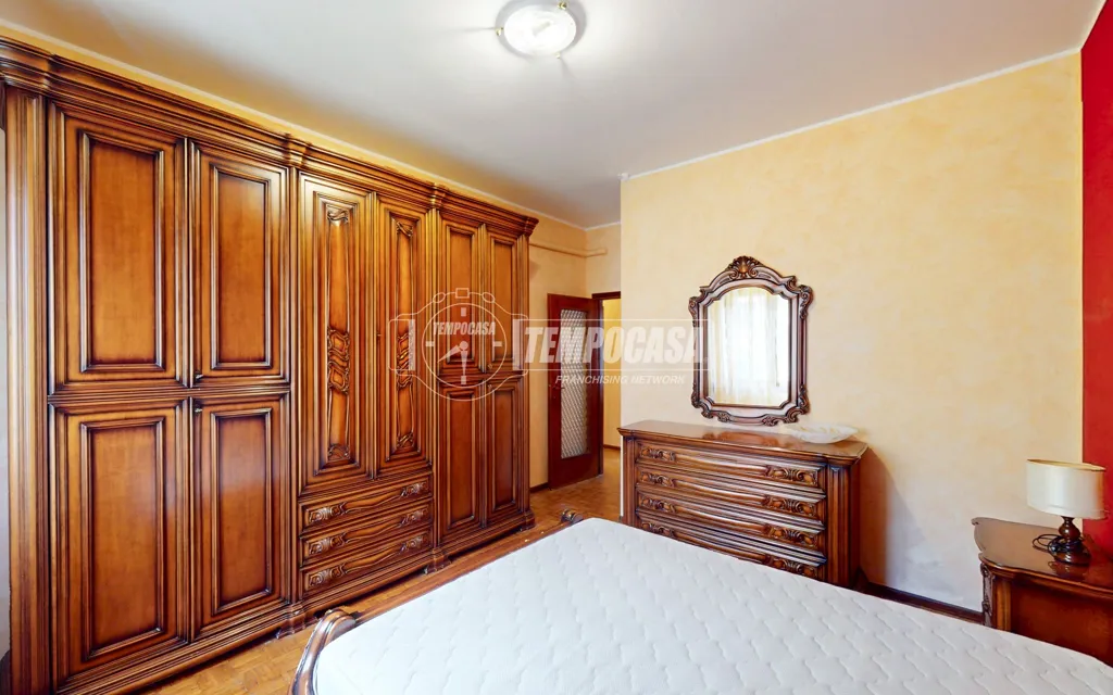 Bedrooms - Four-Room Apartment with Balcony in Paullo