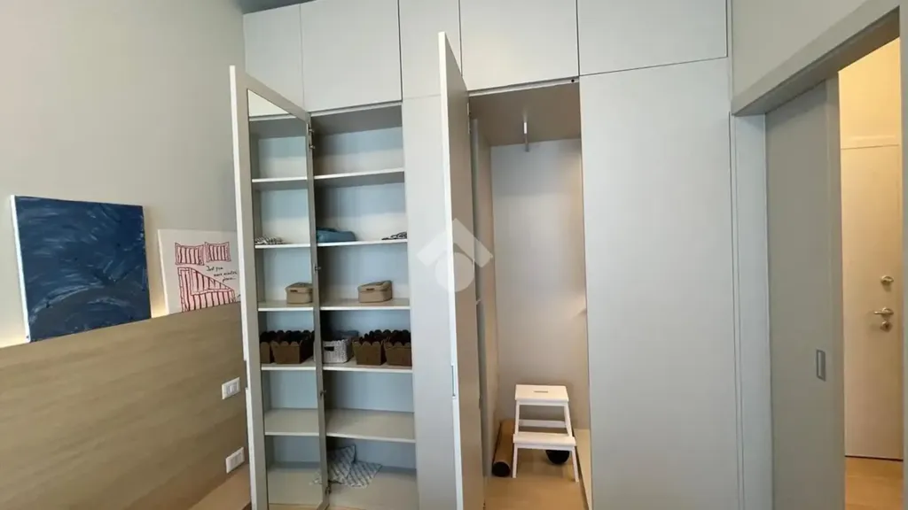 Stanze - Rearranged 2-Bedroom in Central Milan