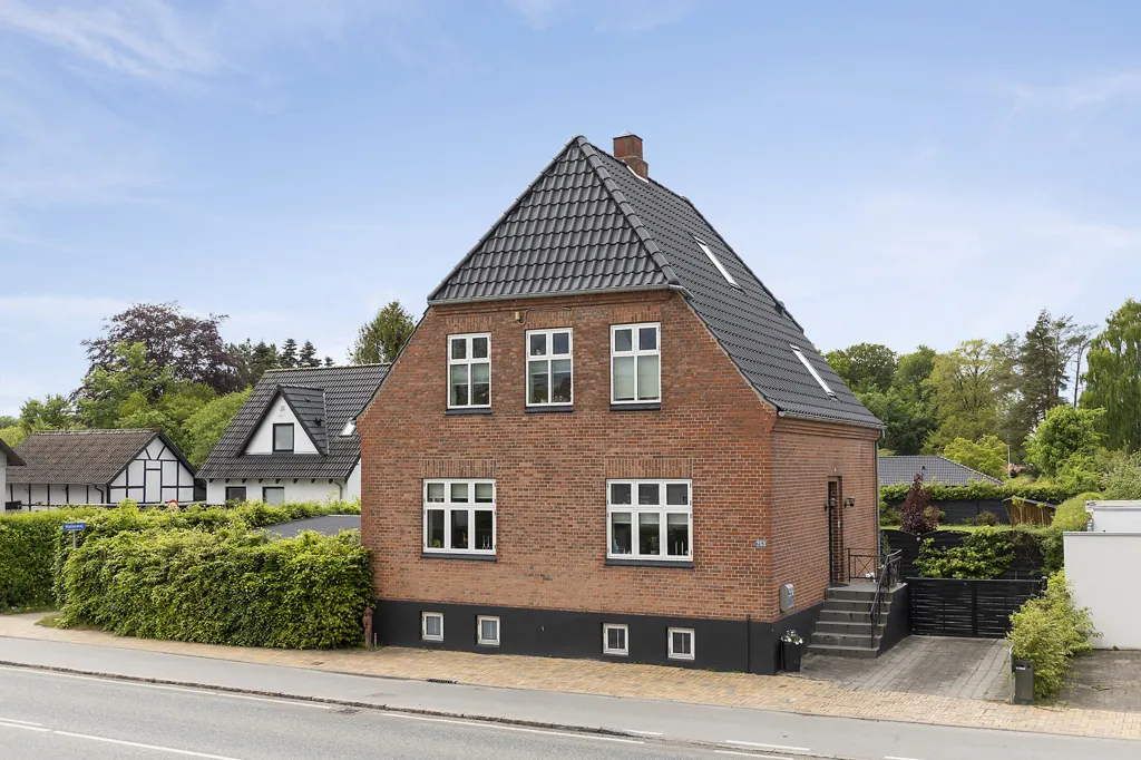 Extérieur - 1930s Villa with Garden in Odense M