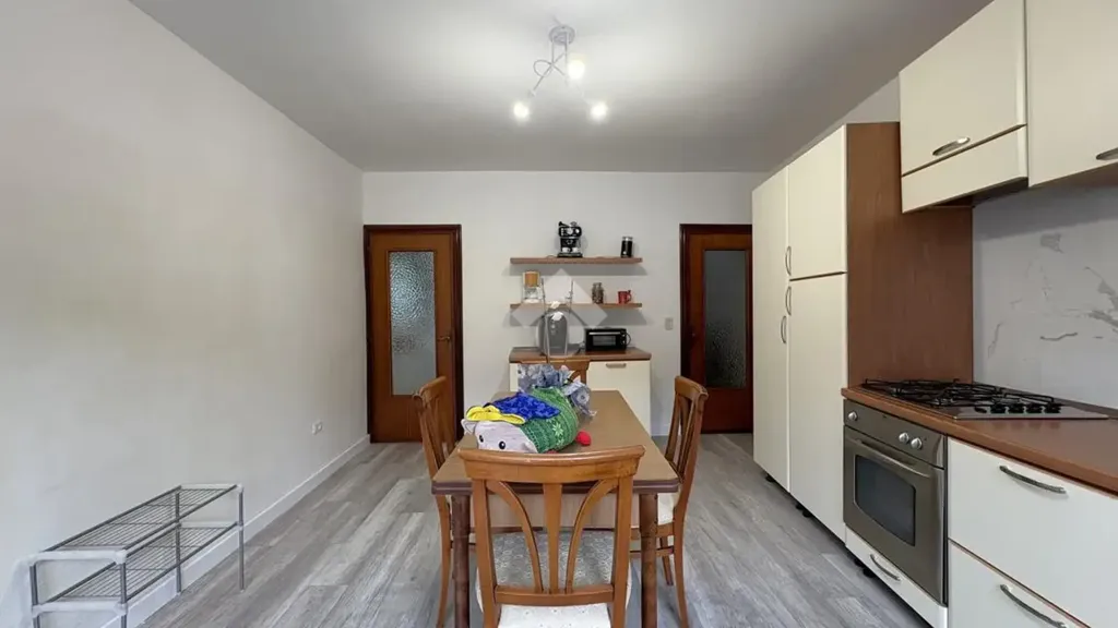 Söögituba - Semi-Independent House with Private Courtyard in Caravino