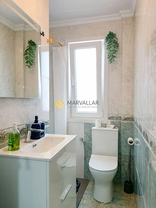 Salles de bain - Modern Flat with University Proximity in Los Castros