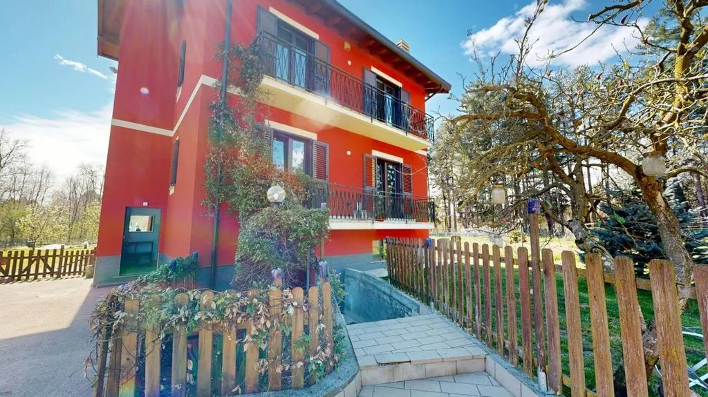 Extérieur - Rustic Villa with Private Garden in Tradate