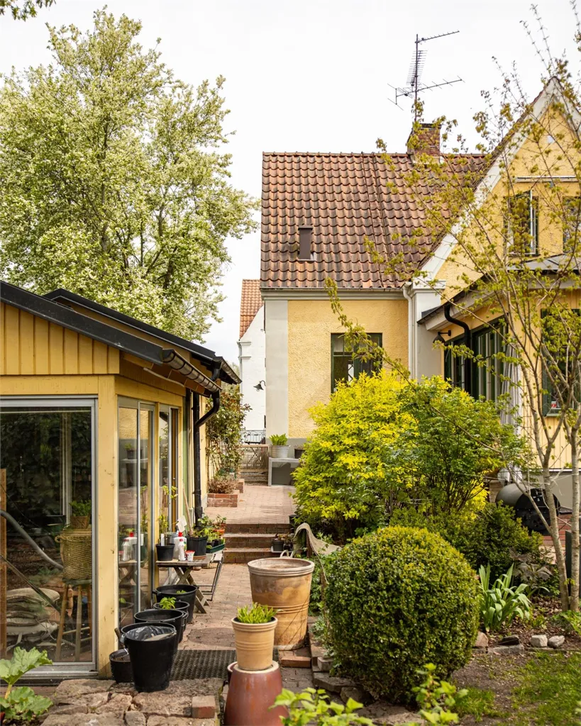 Giardino - Villa with 5 Bedrooms in Lund