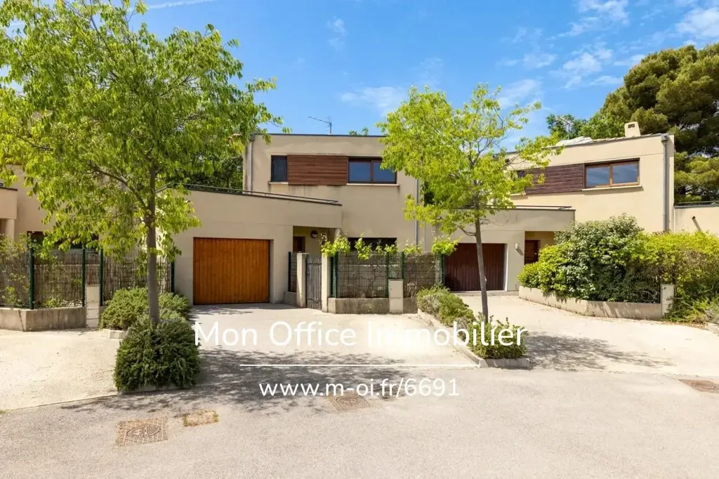 Välivaade - Modern House with Pool in Saint-Cannat