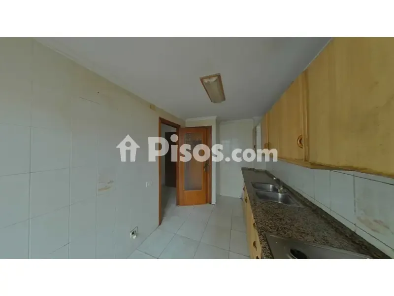 Köök - Apartment with Balcony in Artana