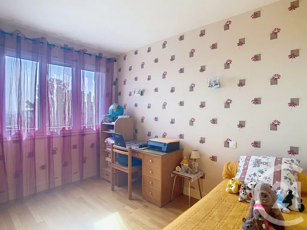 Chambres - Maison Familiale avec Jardin à Thiais