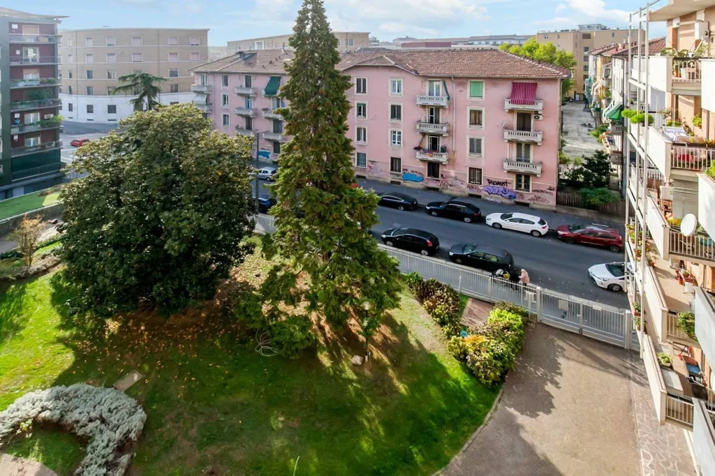Rõdu - Luxury Apartment with Garden Views in Milan
