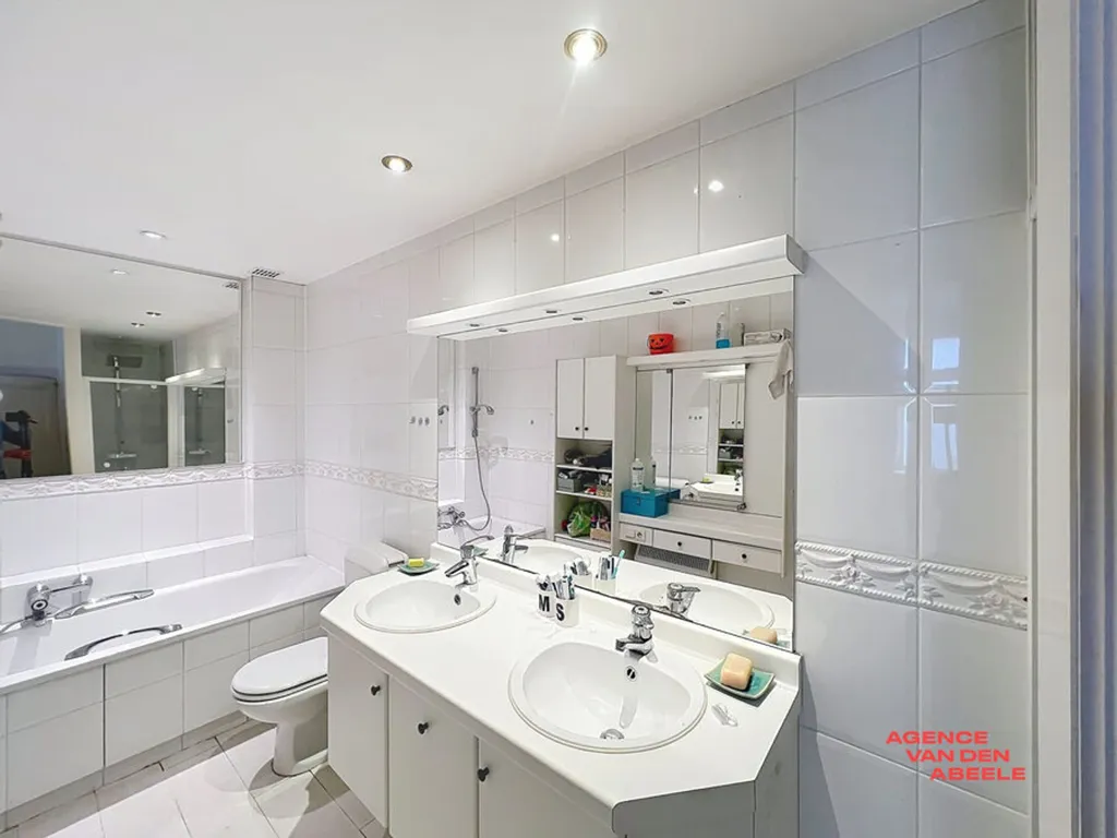 Salles de bain - Maison avec Trapgevel dans le Centre de Bruges