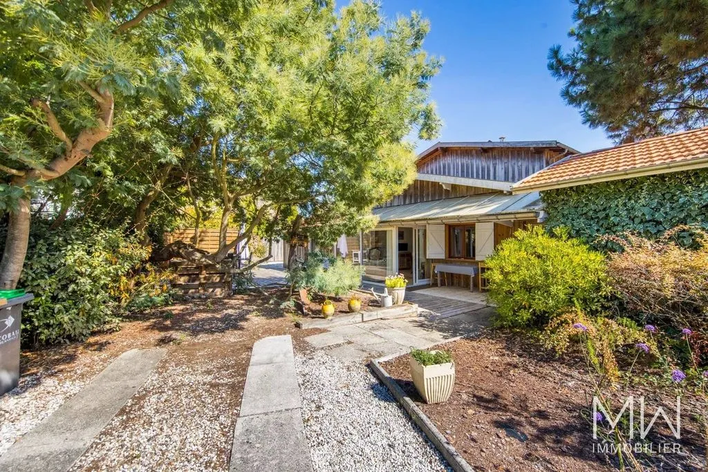 Aed - Luxury Villa with Water Access in Lège-Cap-Ferret
