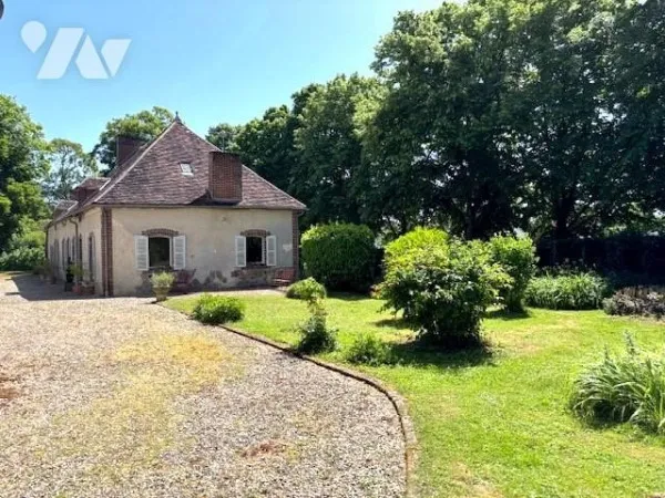 Välivaade - 16th-Century House with Garden in Chambeugle