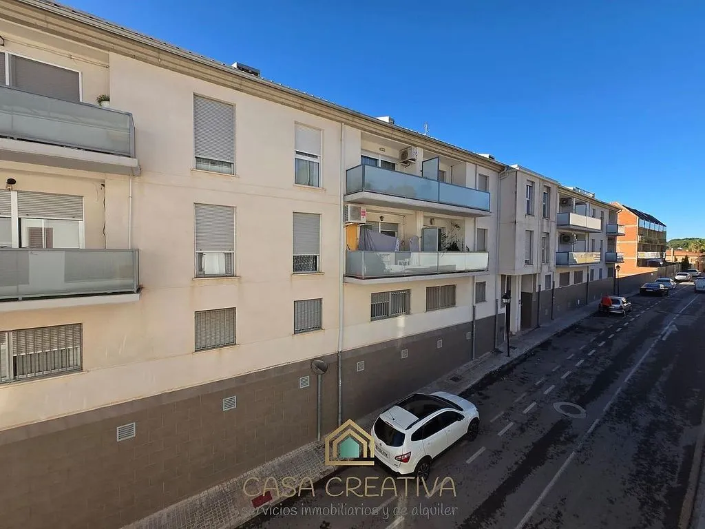 Exterior - Apartment with Balcony in Náquera