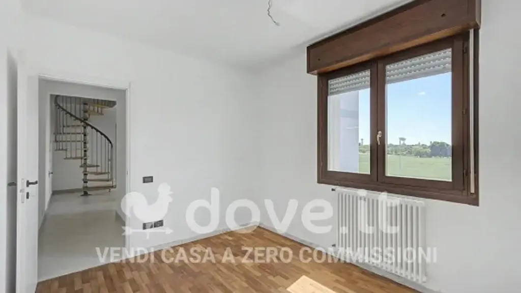 Séjour - Bright Trilocale with Mansard in Padua