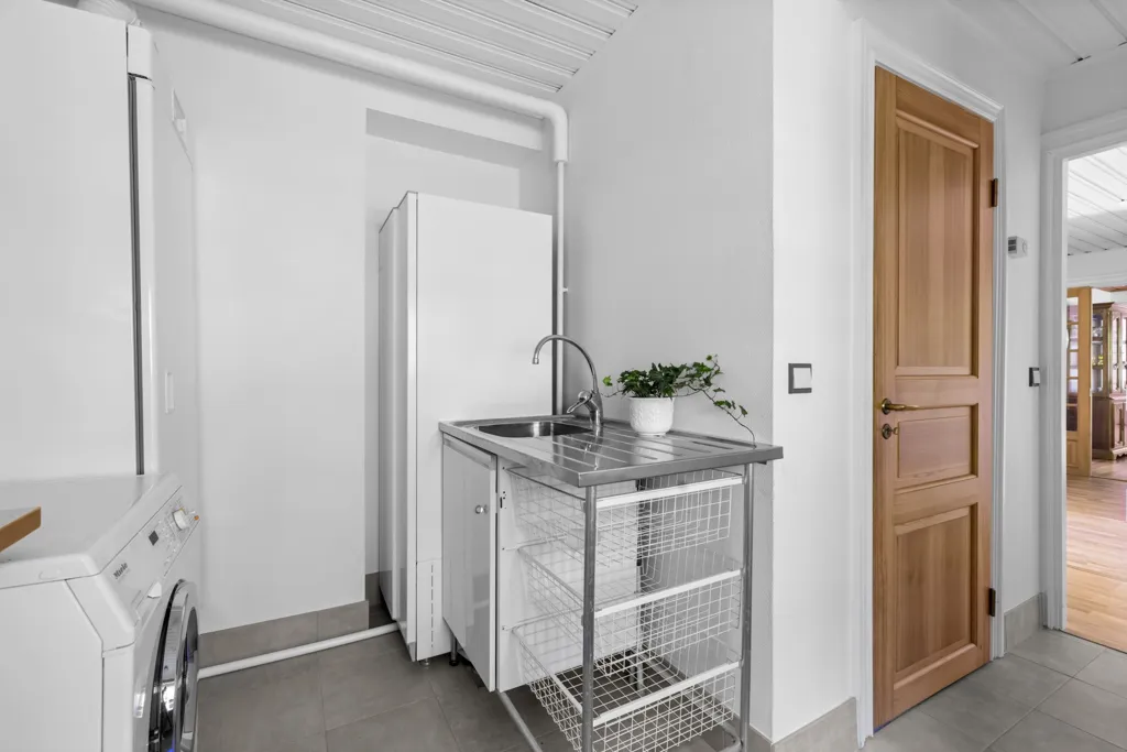 Pesuköök - Charming Villa with Sea View on Fornudden