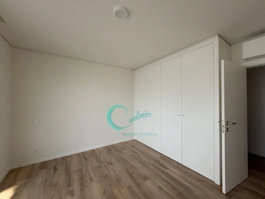 Magamistoad - Luxury Apartment with Terrace in Almada