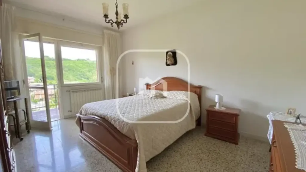 Magamistoad - Bright Trilocale with Balcony in Genazzano